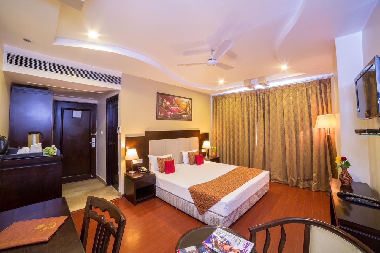Gold Leaf Hotel Udaipur Luaran gambar