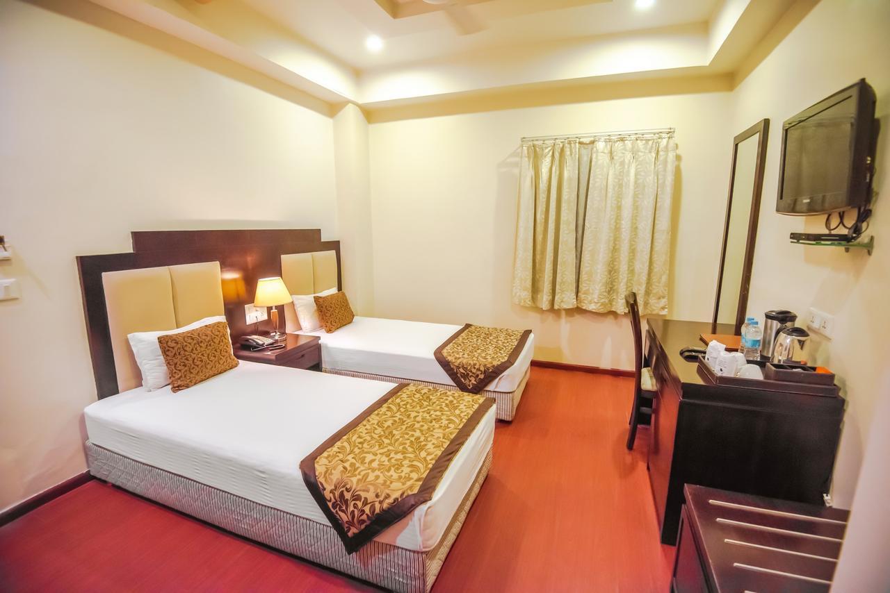 Gold Leaf Hotel Udaipur Luaran gambar