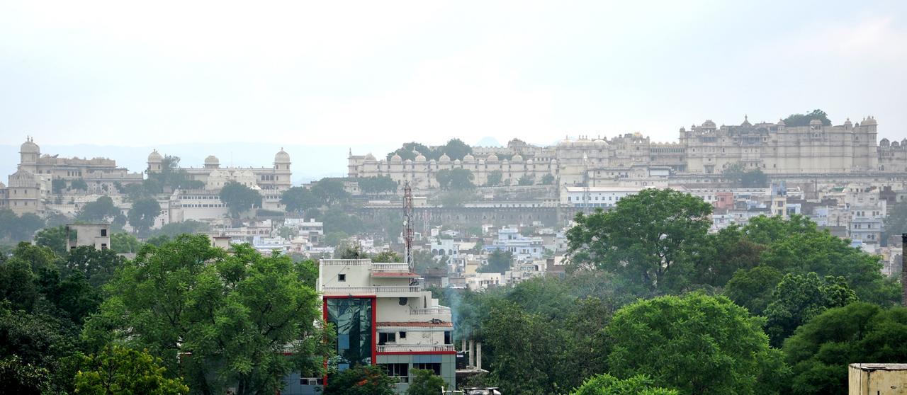 Gold Leaf Hotel Udaipur Luaran gambar